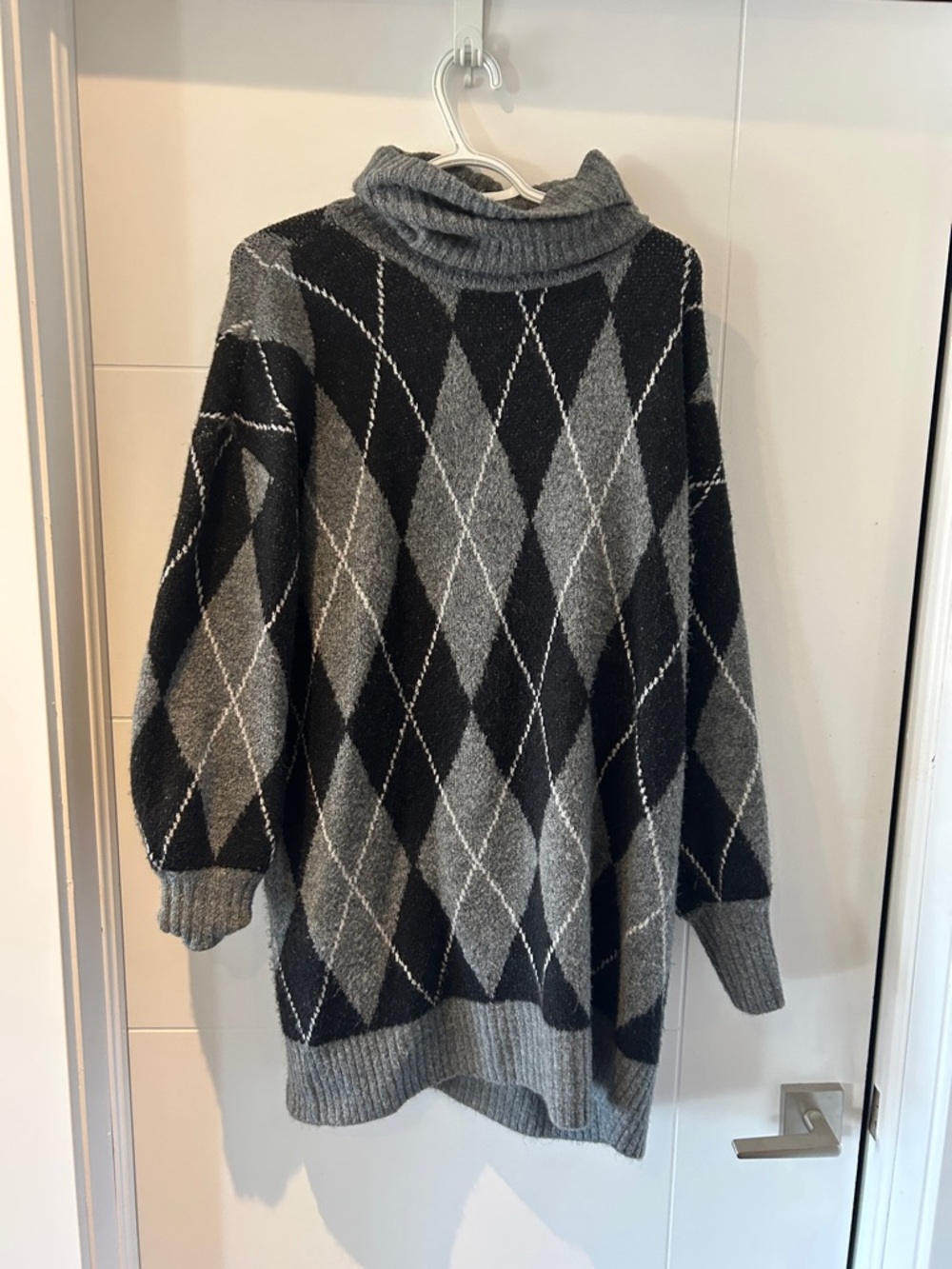 Joe Fresh Gray & Black Argyle Turtleneck Sweater